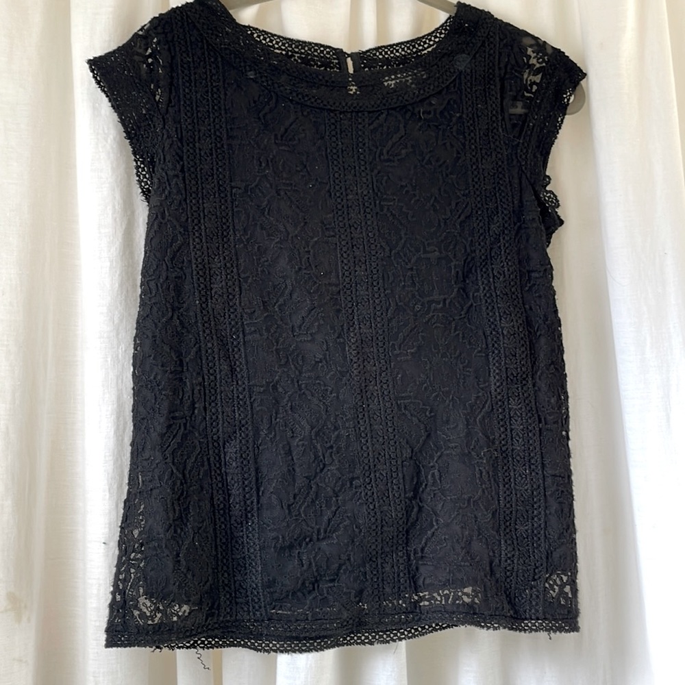 Joie black lace cap sleeve top